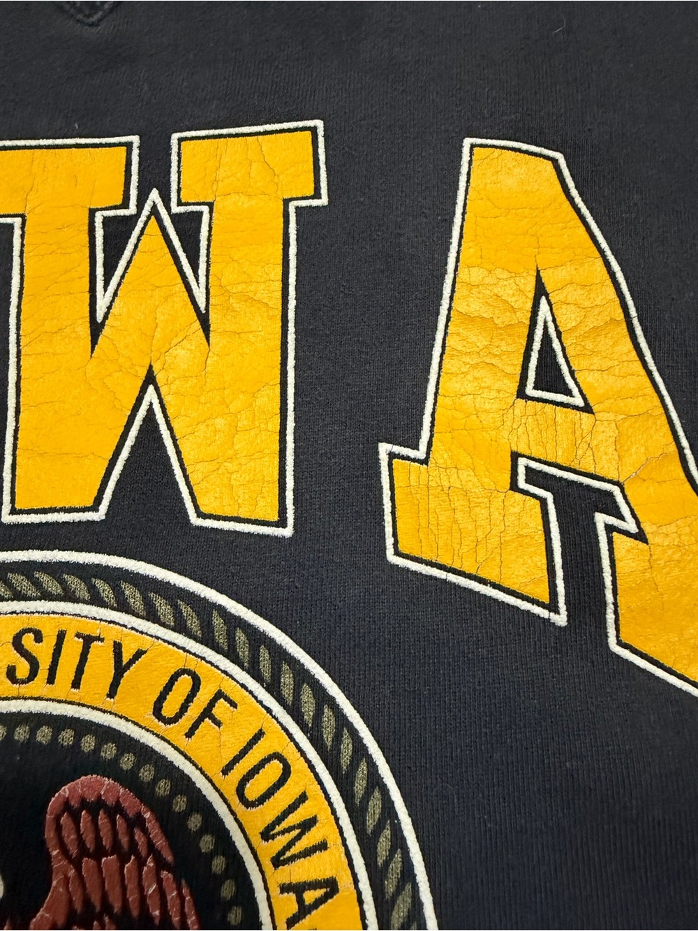 University of Iowa Hawkeyes Galt Sand Crewneck Sweater Vintage Size Medium - Picture 6 of 9